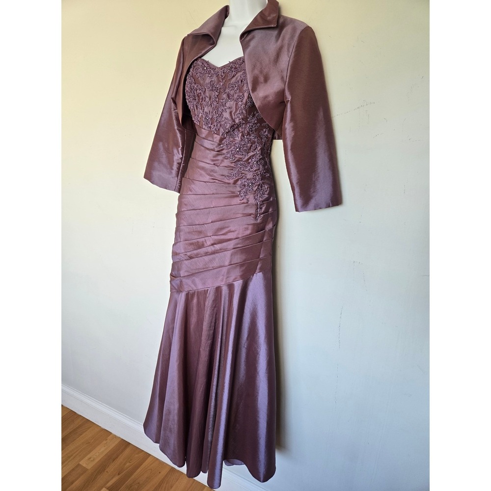 Jade Lavender Beaded Mermaid Gown & Bolero Set Size 8 Formal Mother of the Bride - Picture 4 of 14